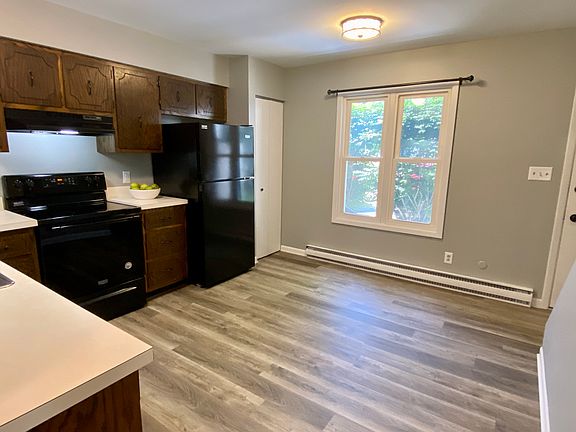 3rd image of 24027 W Oak St #24027