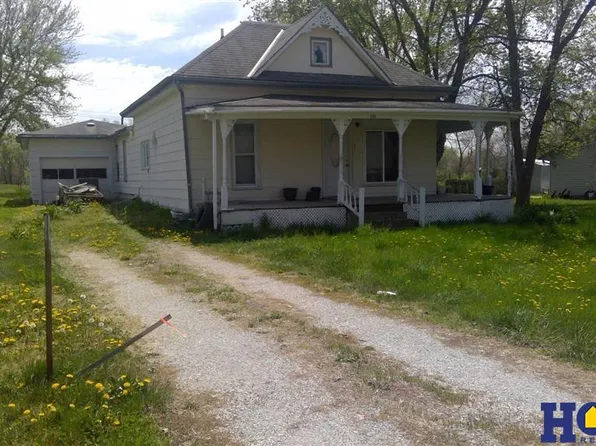 208 E D St, Elmwood, NE 68349