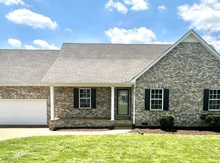 204 Middle Dayle Dr, Portland, TN 37148