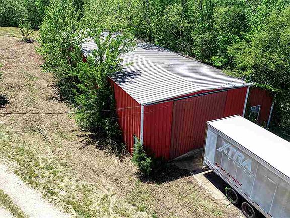 23rd image of 198 McIllwain Rd N