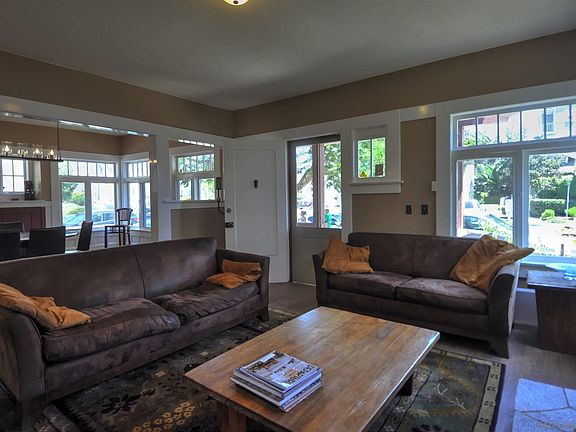 3rd image of 3830 1st Ave