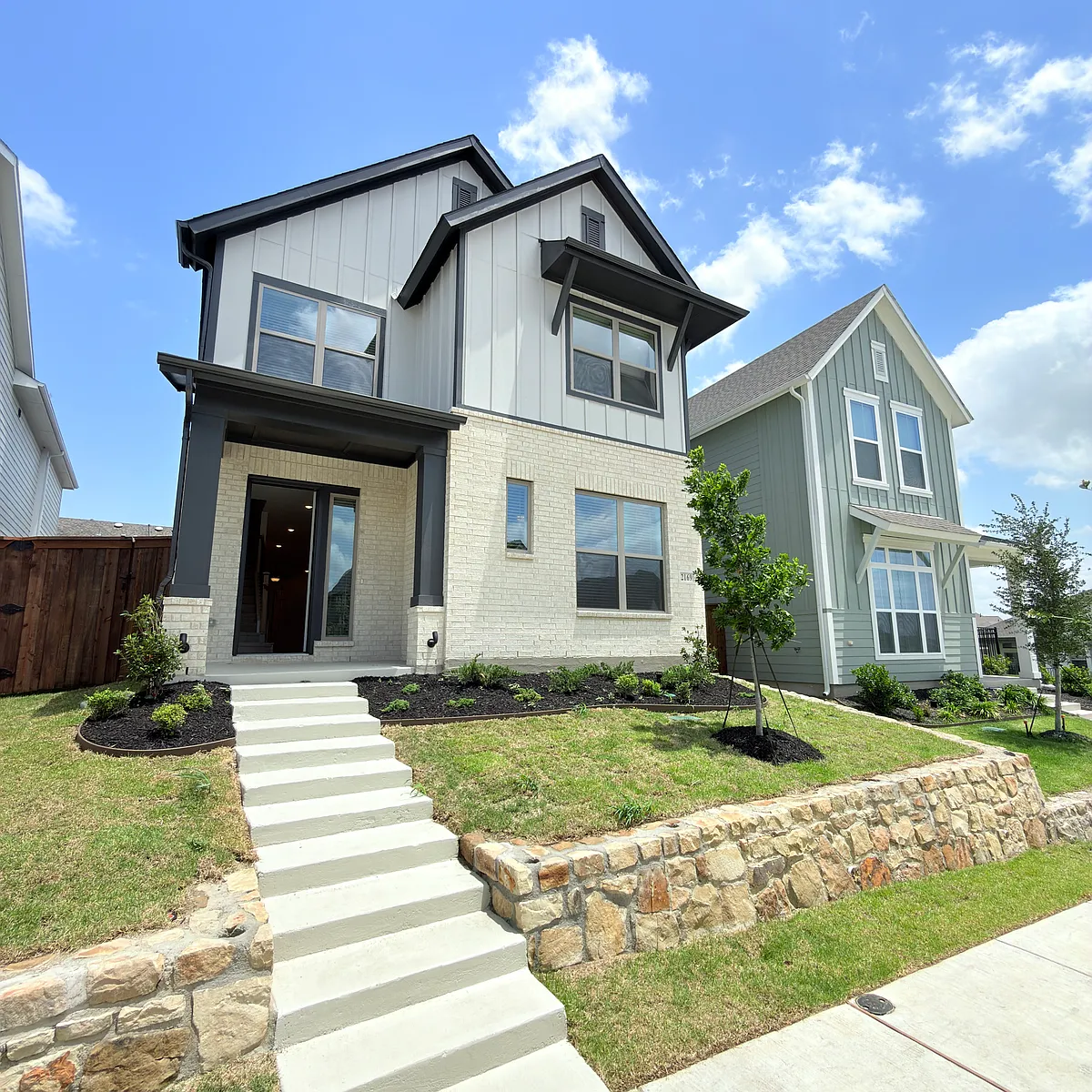 Building Photo - 2169 Sandlin Dr