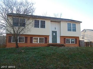 825 Galway Ln, Fredericksburg, VA 22407