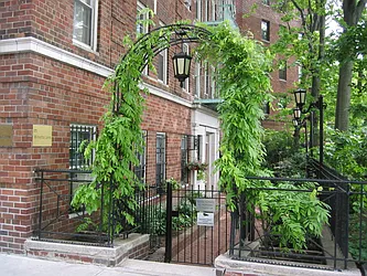 25 Minetta Lane in Greenwich Village