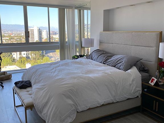 3rd image of 2222 Avenue Of The Stars Unit 805