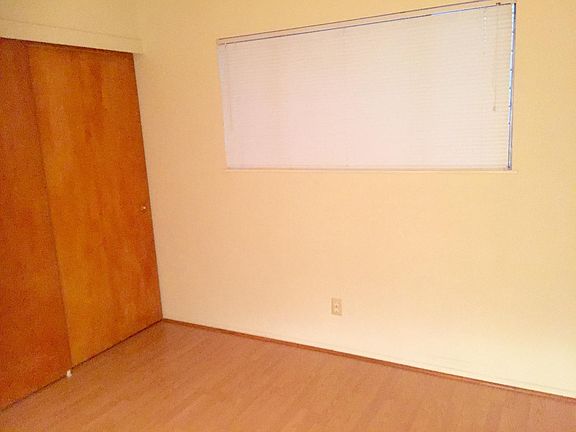3rd image of 3000 Sacramento St APT 2