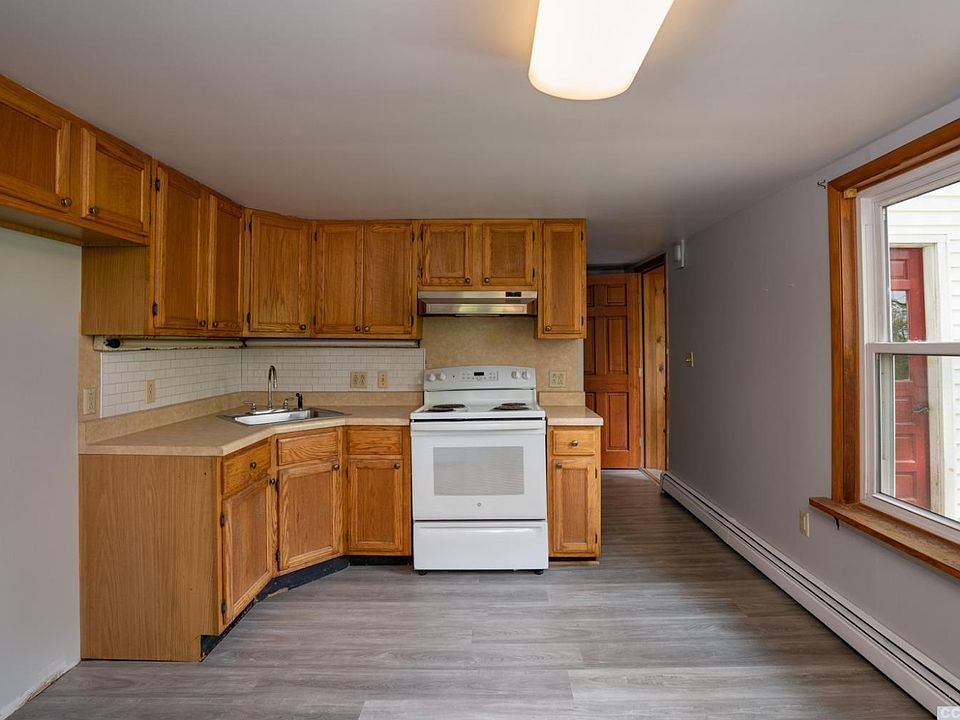 1286 S Schodack Rd, Castleton, NY 12033 MLS 146960 Zillow