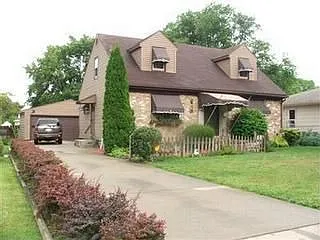 215 S Glenellen Ave photo 1