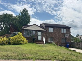 612 Singley Ave, Runnemede, NJ 08078