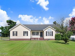 401 Kuwicki Rd, Pikeville, NC 27863