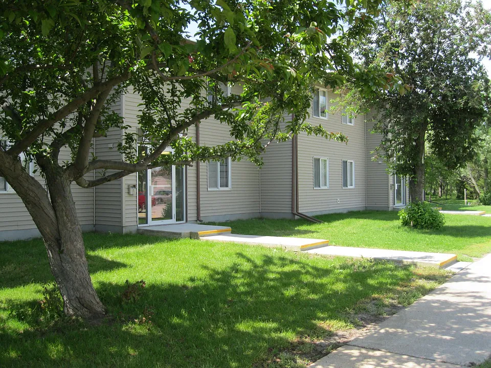 Huron Apartments