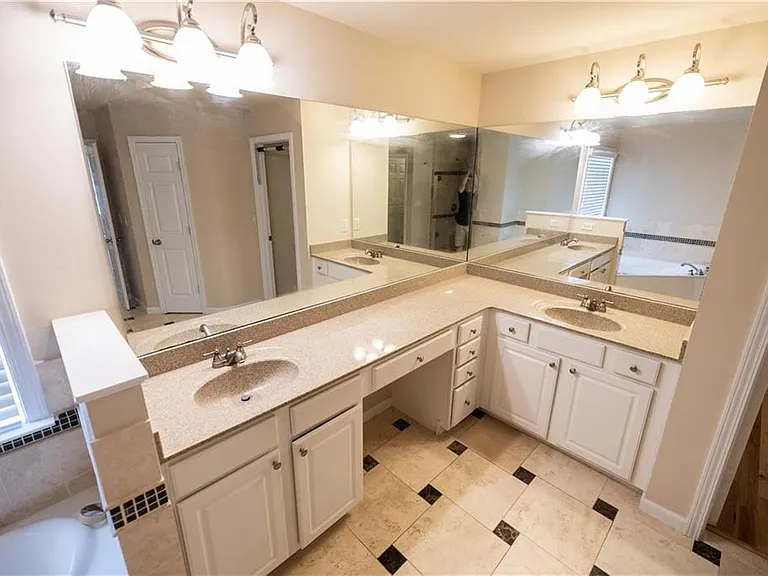 4962 Weathervane Dr — Photo 39