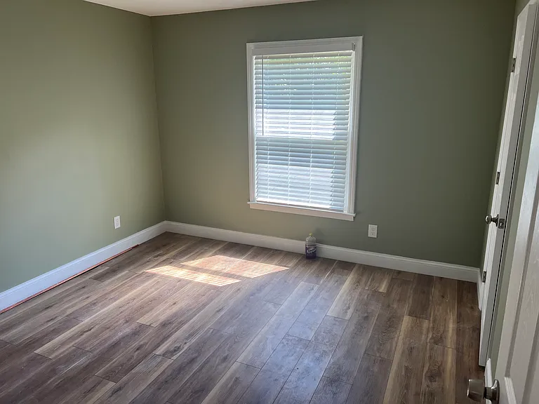 701 Edgegreen Dr — Photo 8