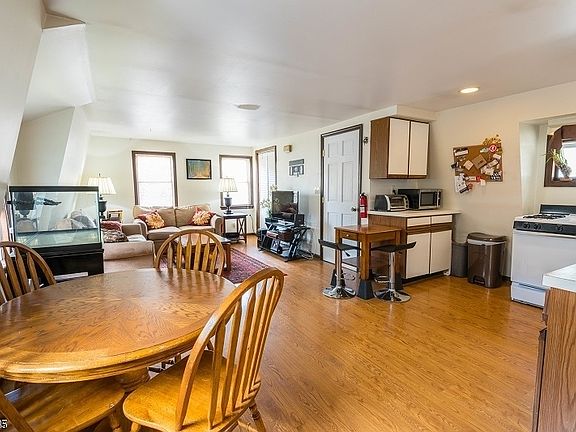 5th image of 36 Central Ave #2