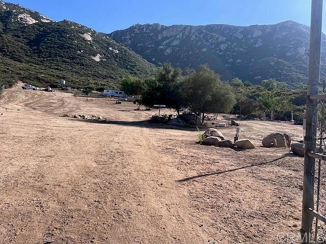 1st image of 2526 Forest Park Rd