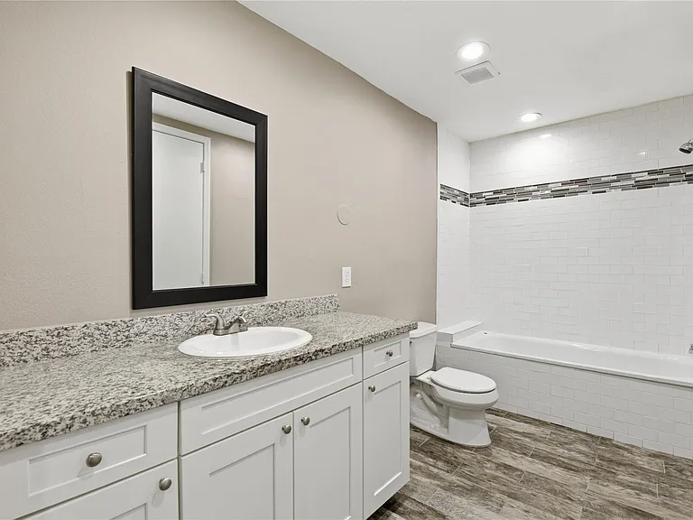 3424 Balboa Cir #48 — Photo 28