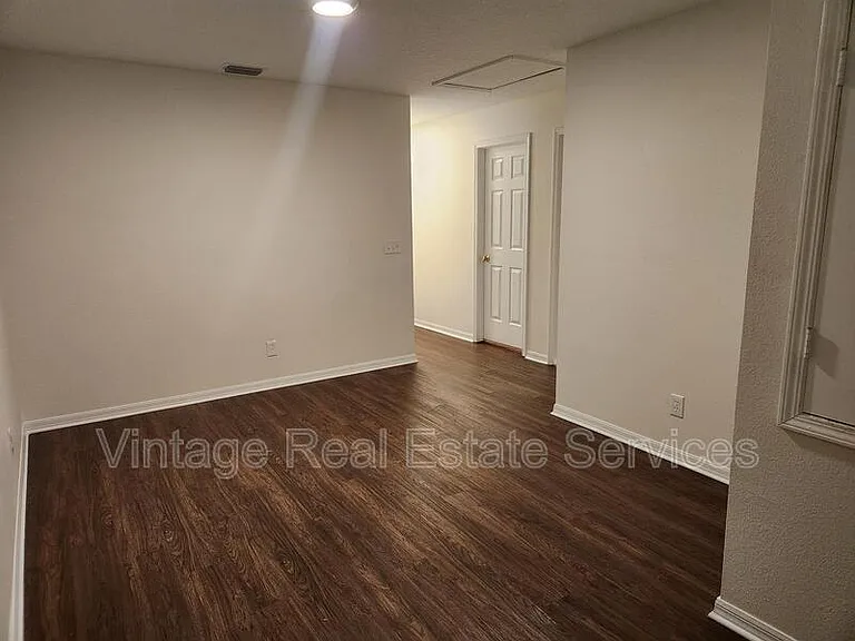 9333 Stone River Pl — Photo 17