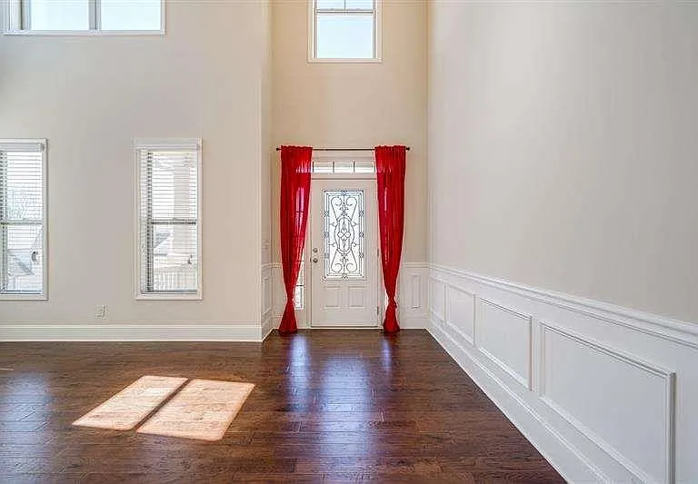4215 Miramount Overlook — Photo 2