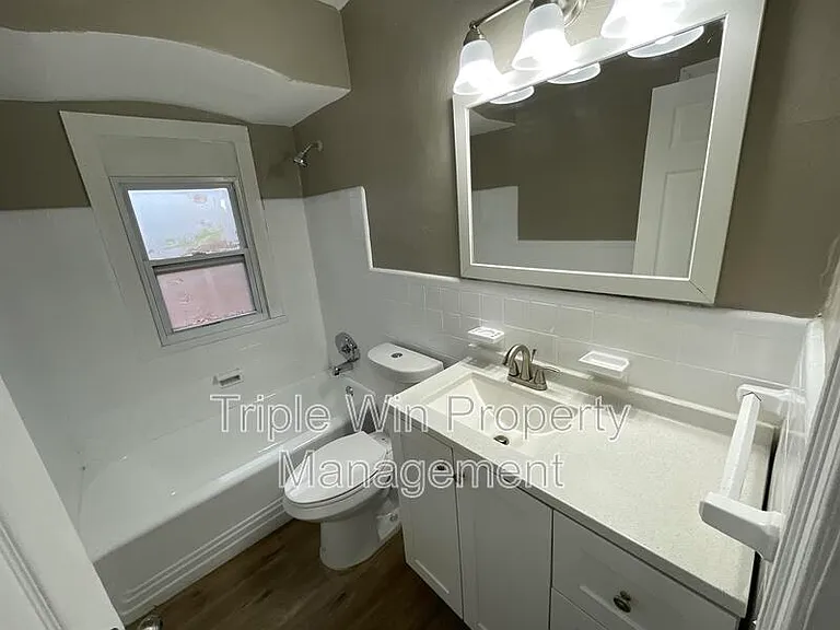 802 Rowles Ave — Photo 20
