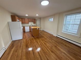 286 Beacon St #C, Somerville, MA 02143