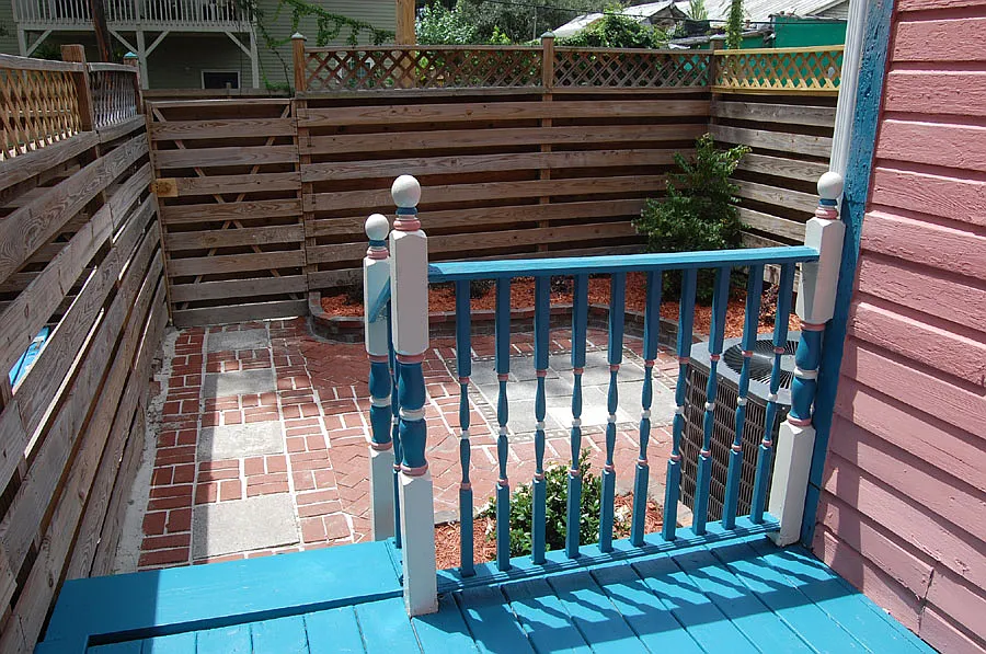 3 bed, 1.5 bath, 1235 sqft, $2,000 — Photo 2