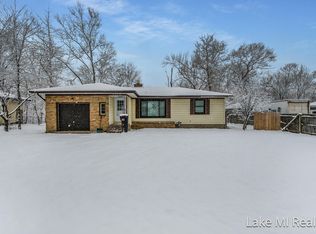 2350 Floyd St SW, Wyoming, MI 49519