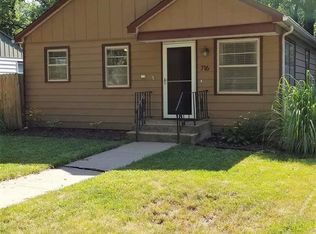 716 Chestnut St, Emporia, KS 66801