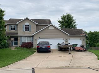 530 Osprey Ct, Winfield, MO 63389
