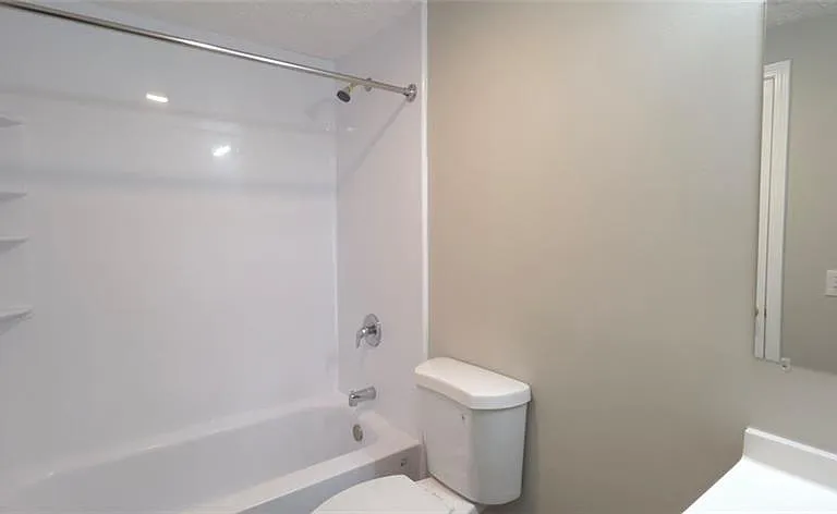 3813 N Bogan Rd #4A — Photo 6