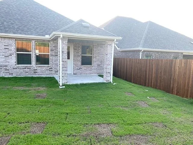 1902 Canyon Ln — Photo 21