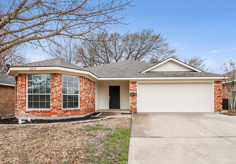 1st image of 2616 Wakecrest Dr