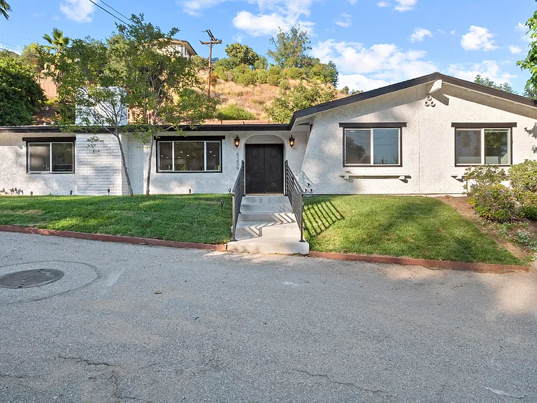 5259 Gould Ave — Photo 2