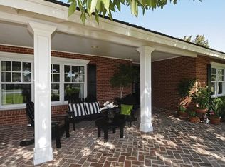 4122 N 50th Pl, Phoenix, AZ 85018