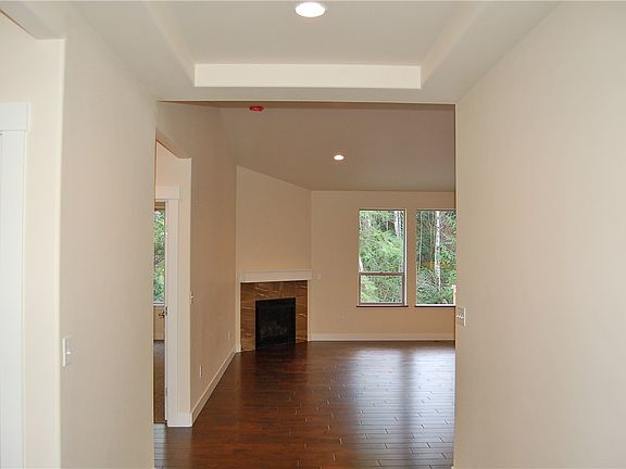 5th image of 1158 Creekwood Ln