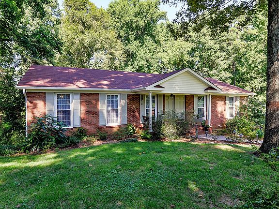 2nd image of 5521 Saddlewood Ln