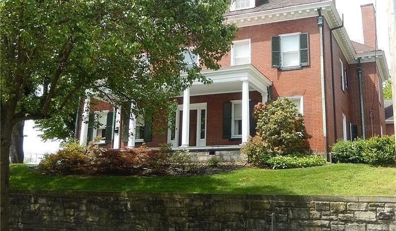 1st image of 404 N Maple Ave