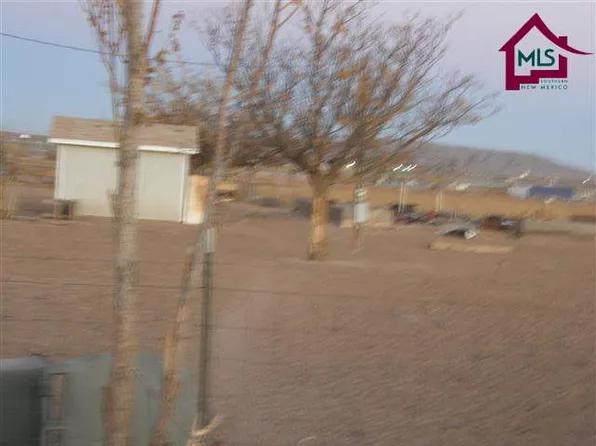 1315 Mustang St, Vado, NM 88072