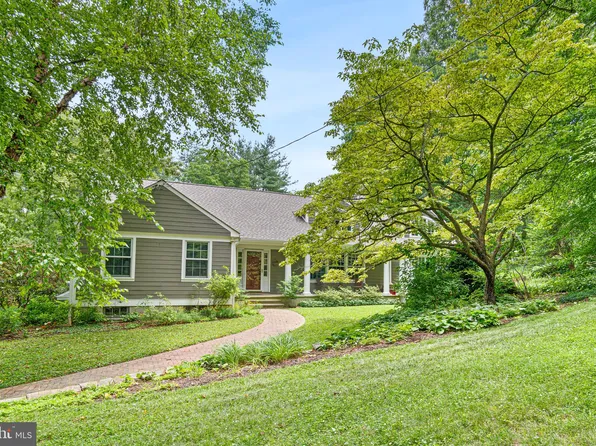 215 Bucktoe Hills Rd, Kennett Square, PA 19348