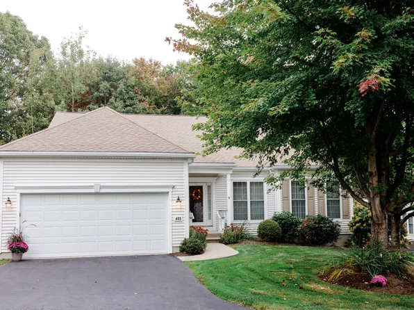 405 Mulligan Drive #405, Oxford, CT 06478