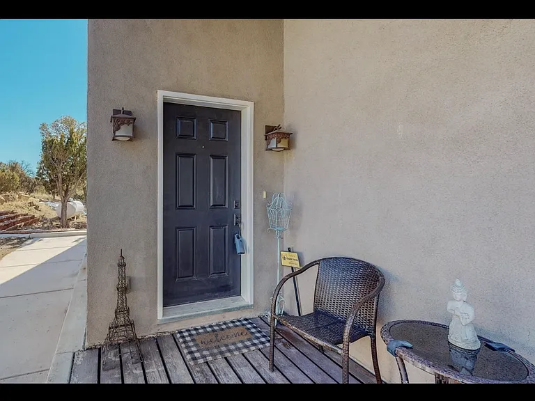 15 Rocky Ranch Rd — Photo 4