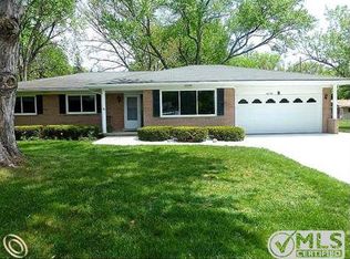 20196 Sunset St, Livonia, MI 48152