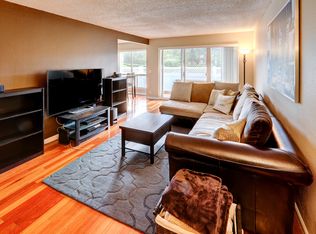 811 126th Pl NE APT A104, Bellevue, WA 98005