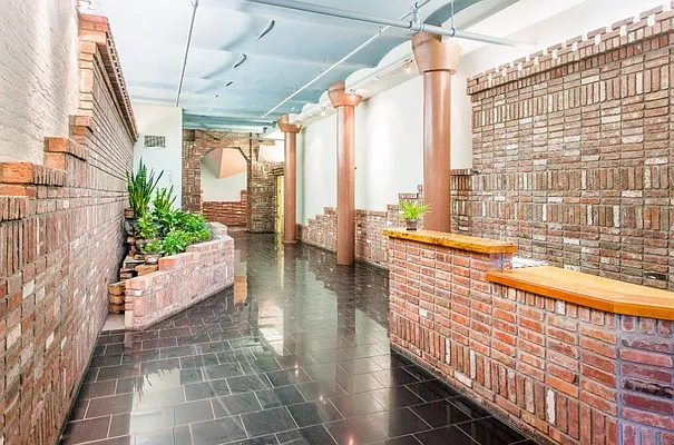 Rented by Find What’s Rare | media 29