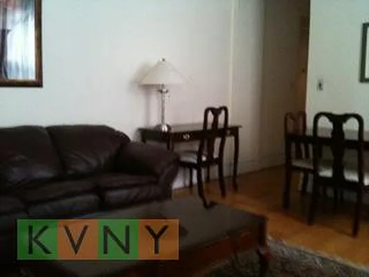 Rented by KVNY Soho | media 36