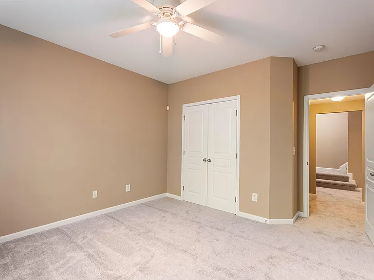 3001 Prospect Pkwy — Photo 30