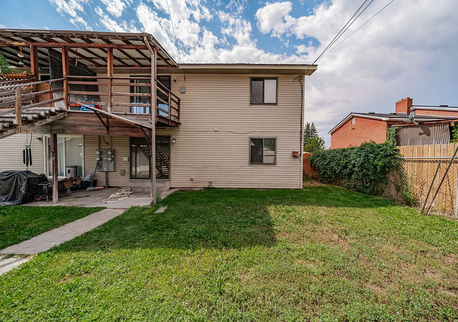 675 Garfield St. — Photo 2