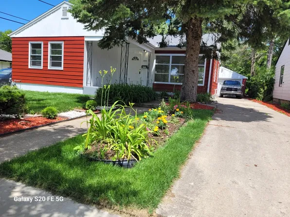 2464 West Lawn AVENUE, Milwaukee, WI 53209
