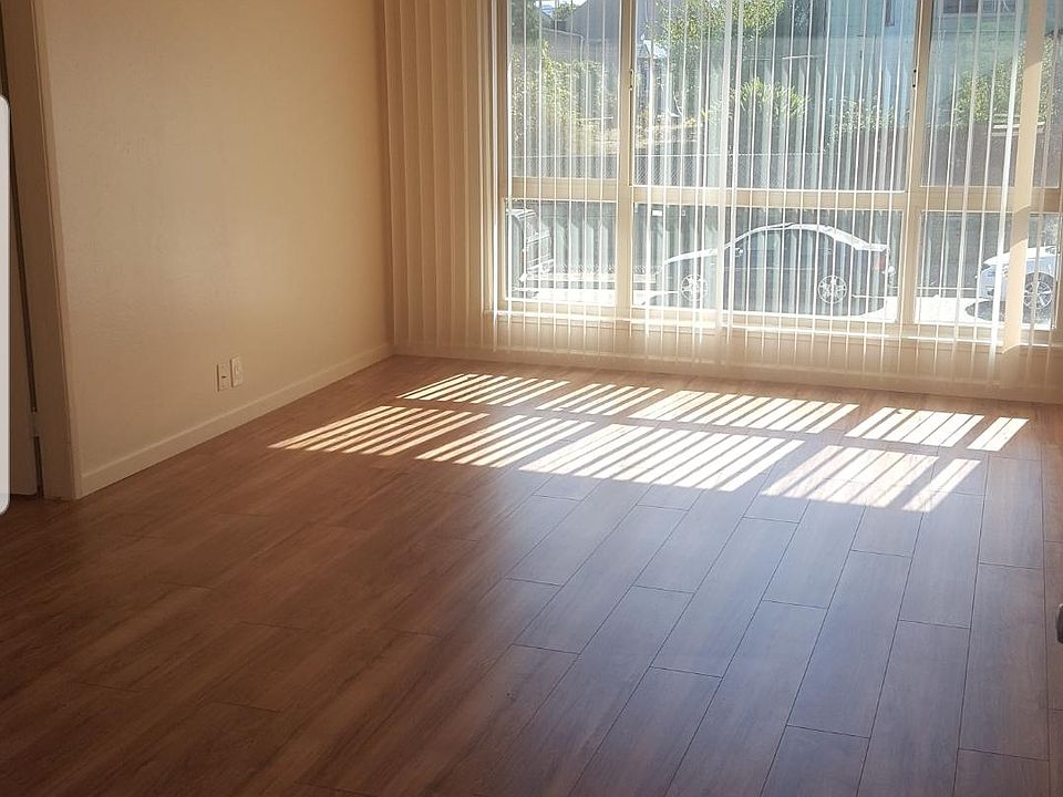 1st image of 236 Armour Ave
