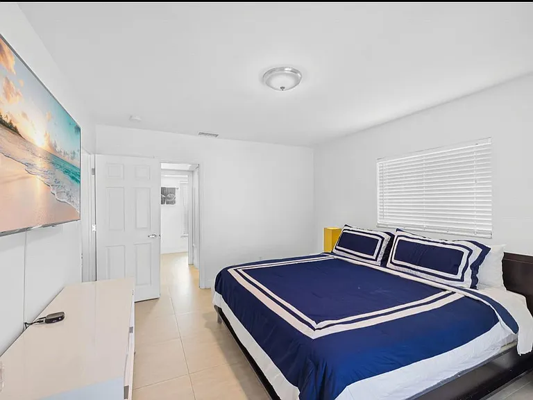5921 SW 17th Ct #59212 — Photo 33