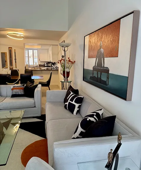 Living area.